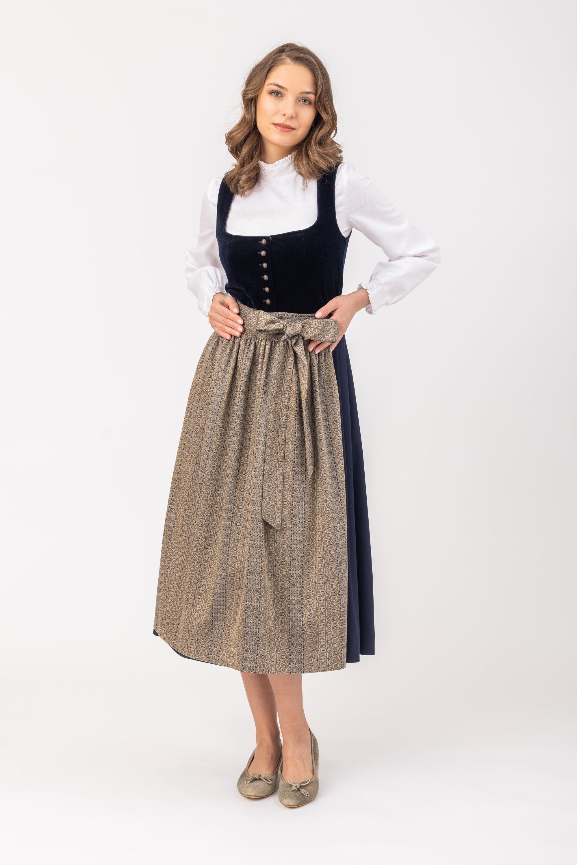 Damen Dirndl Dala aus Samt