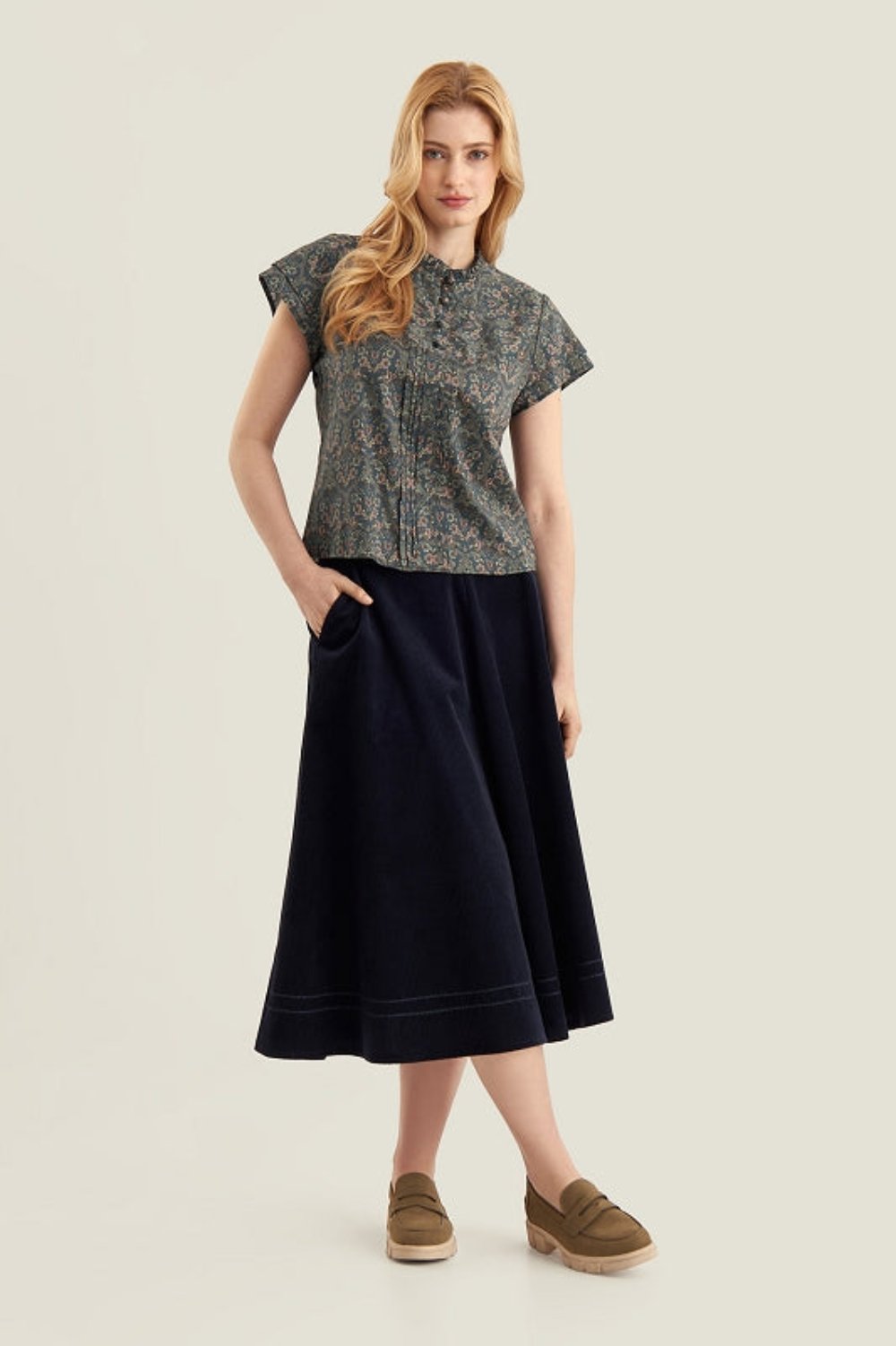 Women's skirt Roswita